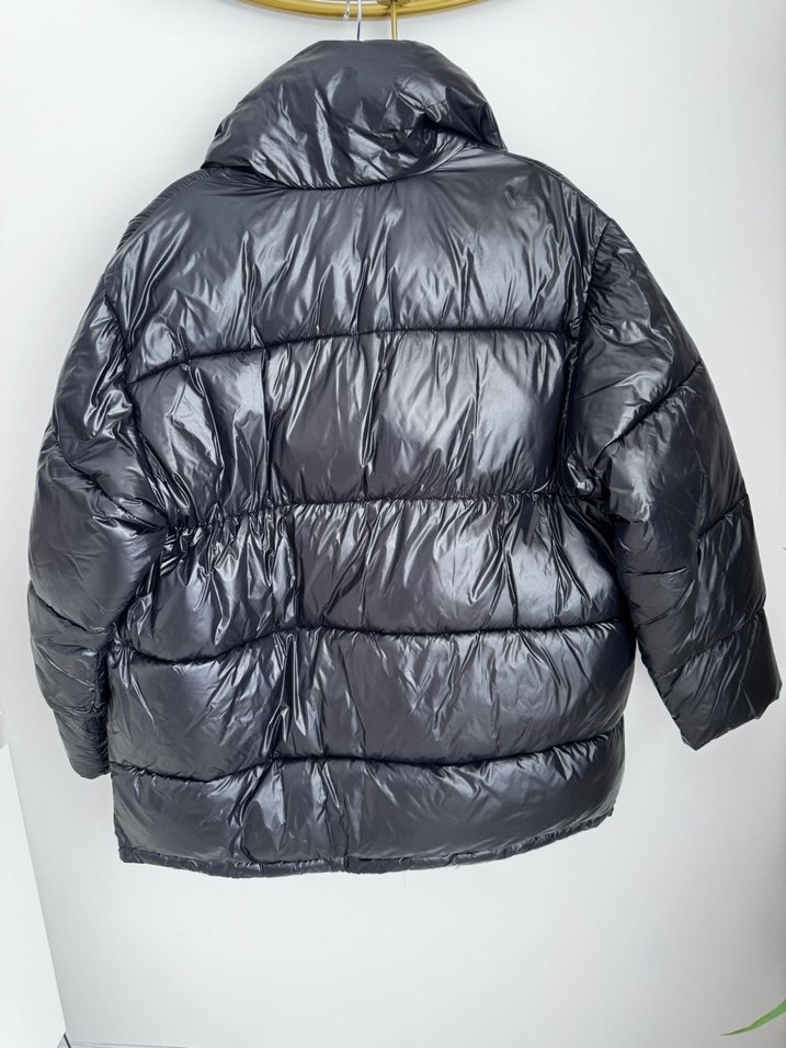 Siyah Düğmeli Kadın Kışlık Mont - Görsel 3