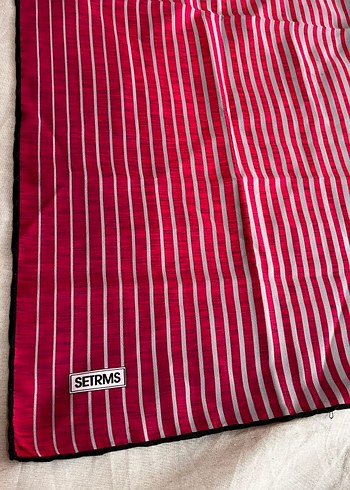 Silk & Cashmere Pembe Çizgili Kadın başörtü