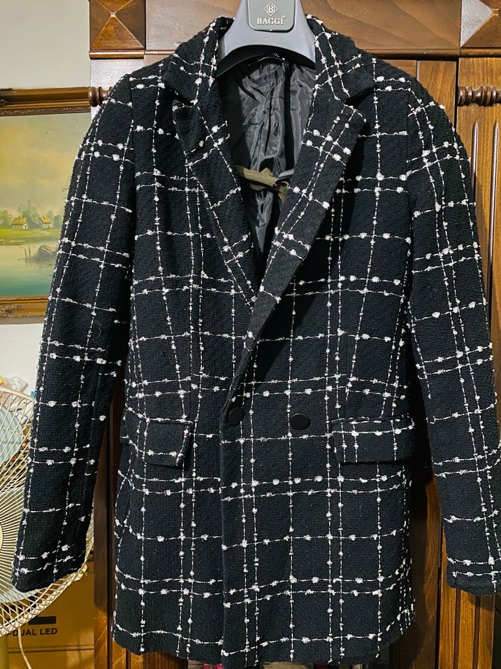 Düğmeli Siyah Ekose Kadın Midi ceket - Görsel 3