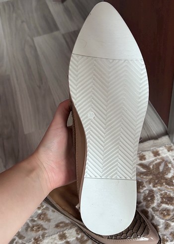 Diğer Kahverengi Yılan Desenli Pileli Deri Kadın Ayakkabı