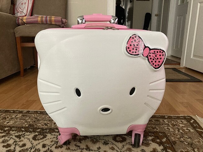 MCS hello kitty valiz/bavul
