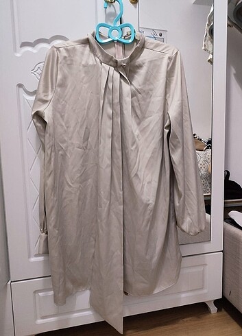 38 Beden Touche saten tunik 