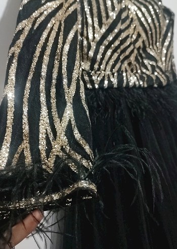 Siyah Zebra Desenli Kürk Detaylı Uzun Abiye Elbise - Görsel 5