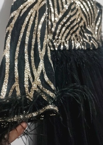 Siyah Zebra Desenli Kürk Detaylı Uzun Abiye Elbise - Görsel 4