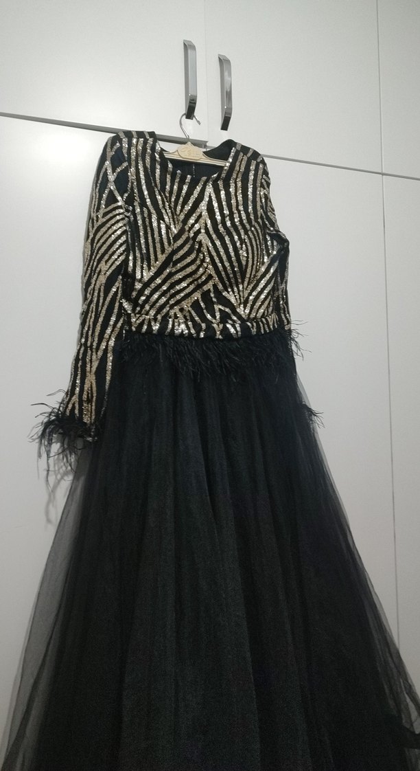 Siyah Zebra Desenli Kürk Detaylı Uzun Abiye Elbise - Görsel 2