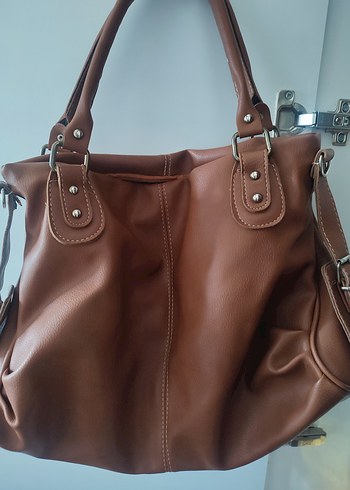 Düğmeli Kahverengi Kadın Çanta - Görsel 4