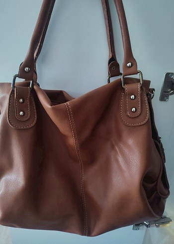 Düğmeli Kahverengi Kadın Çanta - Görsel 3