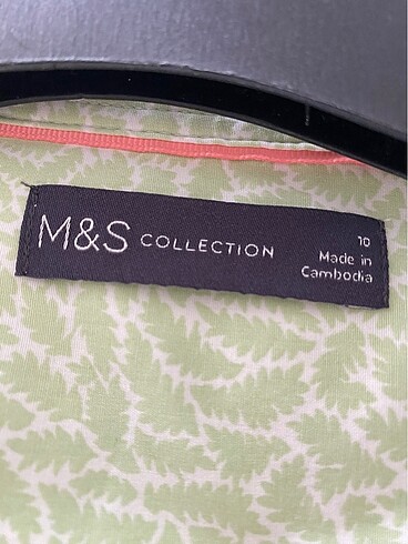 M&S YEŞİL YAPRAK DESENLİ GÖMLEK