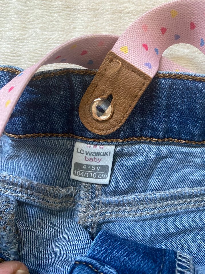 Kızlar için Pembe Askılı Denim Şort - Görsel 3