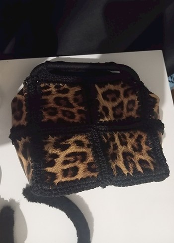 Leopar Desenli Kürklü Deri Kadın Çanta - Görsel 4