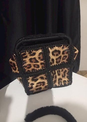 Leopar Desenli Kürklü Deri Kadın Çanta - Görsel 5