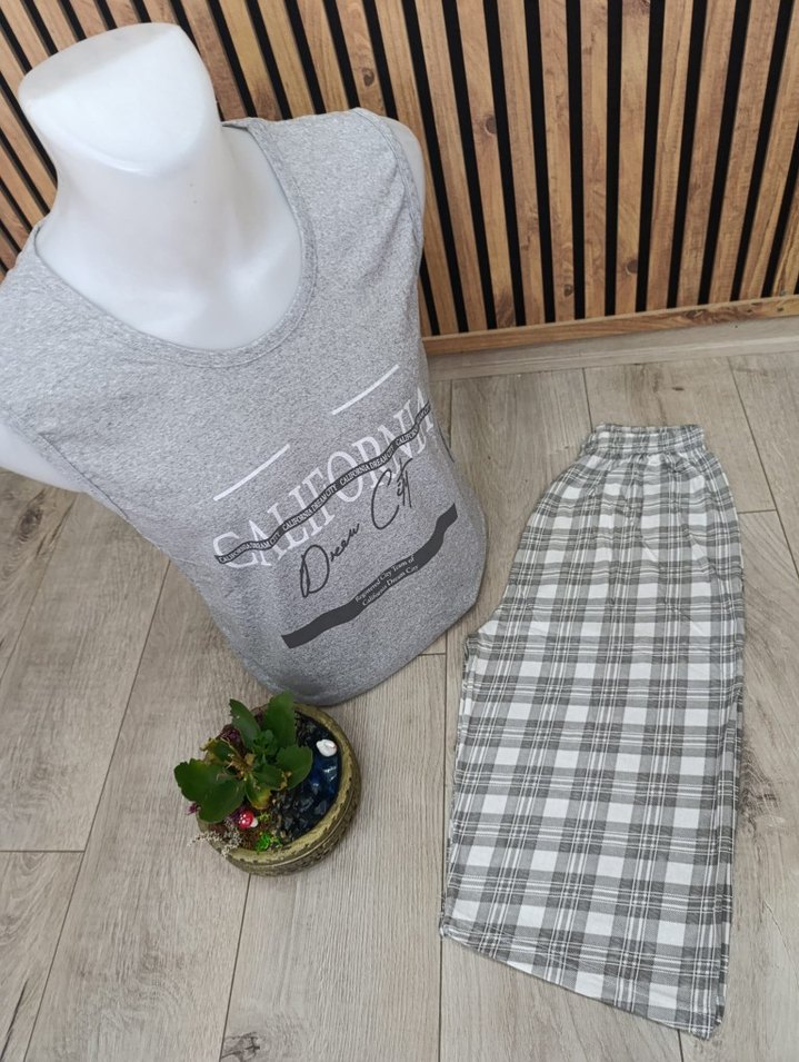 Erkek Kolsuz Şortlu Pijama Takımı - Görsel 3