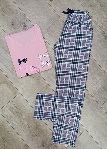 Diğer Bayan Kısa Kol Pijama Takımı