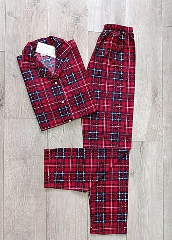 Diğer Uzun Kollu Pijama Takımı 