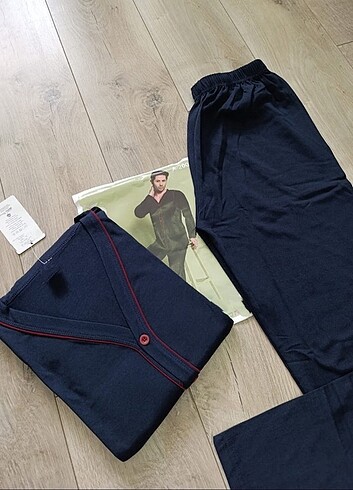 Erkek Uzun Kollu Önden Düğmeli Pijama Takımı
