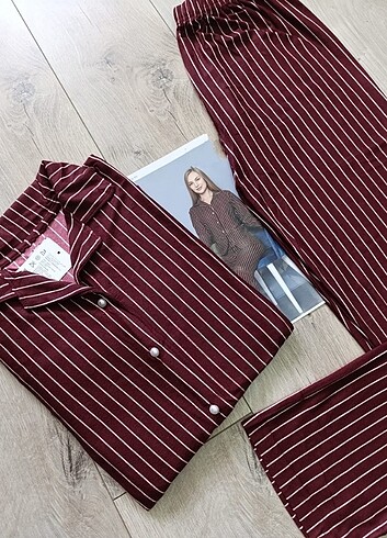 Bayan Uzun Kollu Önden Düğmeli Pijama Takımı 
