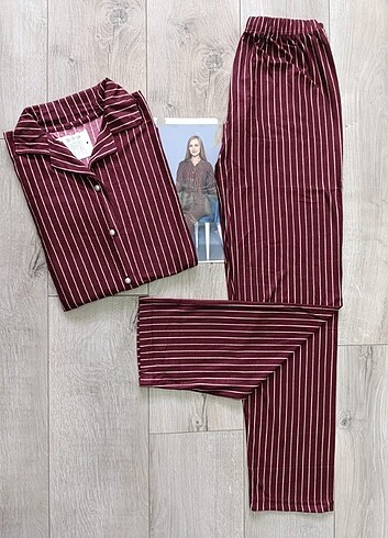Diğer Bayan Uzun Kollu Önden Düğmeli Pijama Takımı