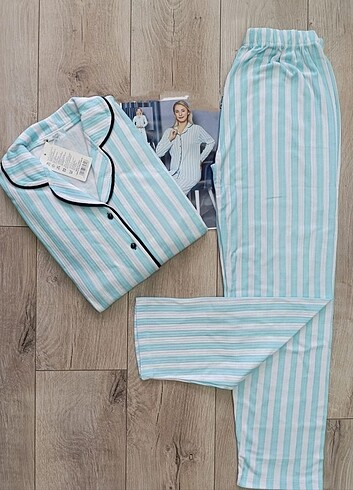 Diğer Bayan Uzun Kollu Pijama Takımı