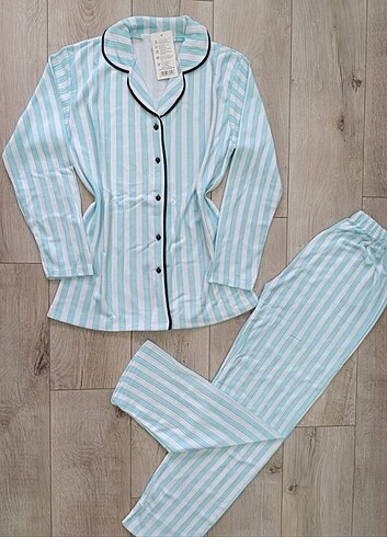 l Beden Bayan Uzun Kollu Pijama Takımı
