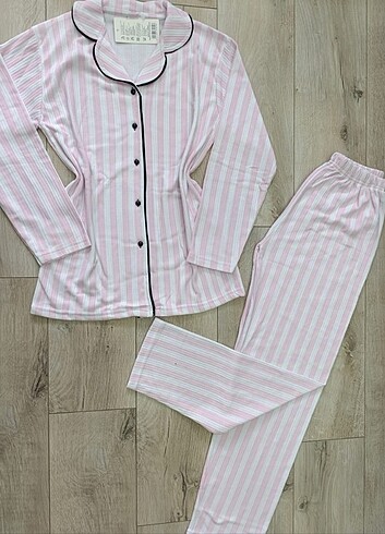 Diğer Bayan Uzun Kollu Pijama Takımı
