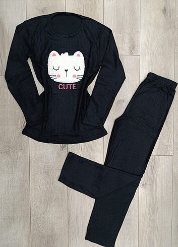 Diğer Bayan Kışlık Pijama Takımı