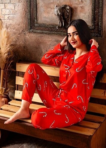xl Beden kırmızı Renk UZUN Kol Önden Düğmeli Pijama Takımı