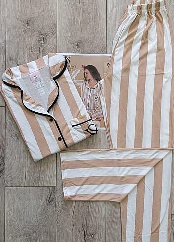 xl Beden Uzun Kol Önden Düğmeli Pijama Takımı