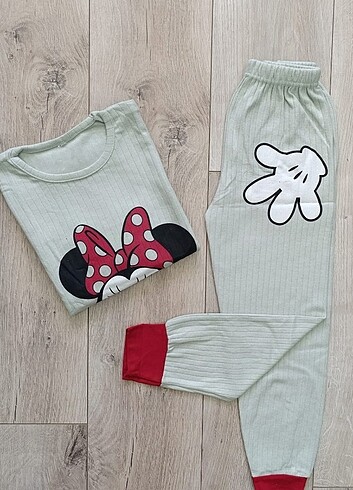6 Yaş Beden Kız Çocuk Pijama Takımı
