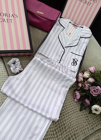 Victoria s Secret İpek Saten Pijama Takımı