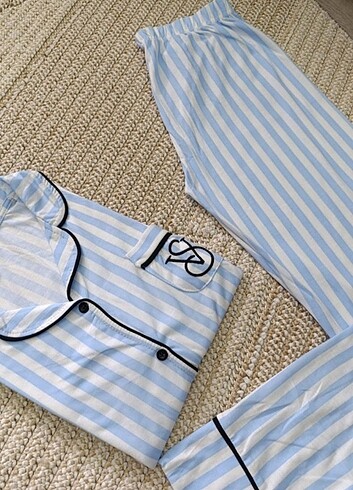 Kısa Kol Önden Düğmeli PiJaMa TaKıMı 