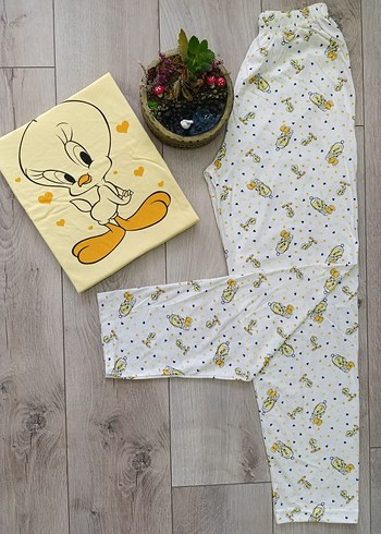 xl Beden Tweety Baskılı Kadın Pijama Takımı
