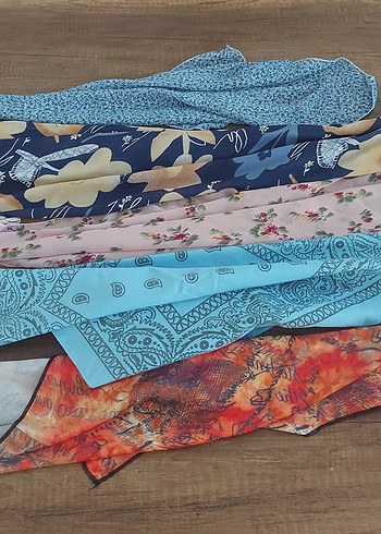 Çok renkli kadın fular... - Görsel 3