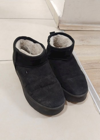 UGG siyah