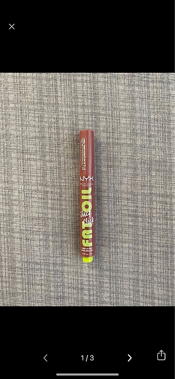 Nyx slick click lip oil 03 