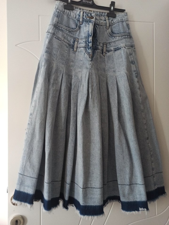 Kadın Mavi Denim Pilili Midi Etek - Görsel 3