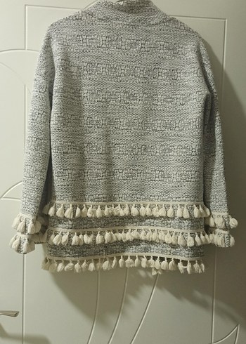 Gri Nakışlı Uzun Kollu Triko Hırka - Görsel 4