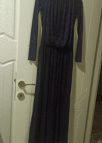 Uzun Kollu Mor Pileli Gotik Elbise - Görsel 2