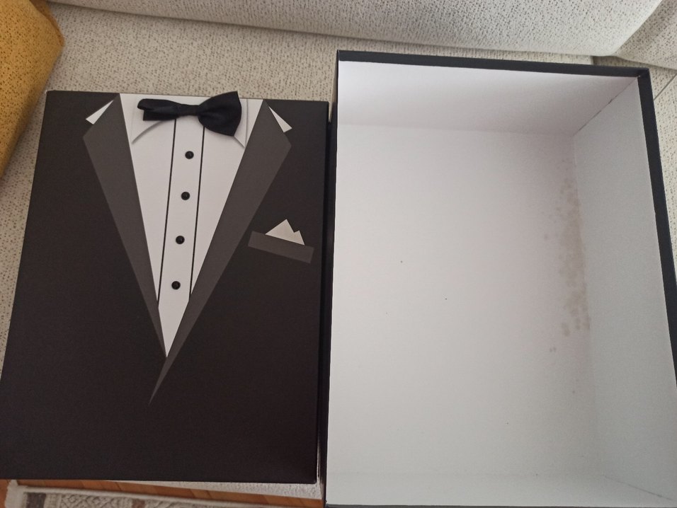 Klasik Parisian Tarzda Damatlık Hediye Kutusu - Görsel 4