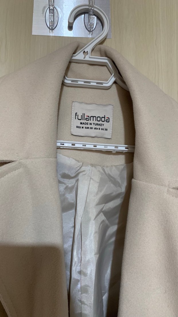 Düğmeli Bej Midi Kadın Kaban - Görsel 3