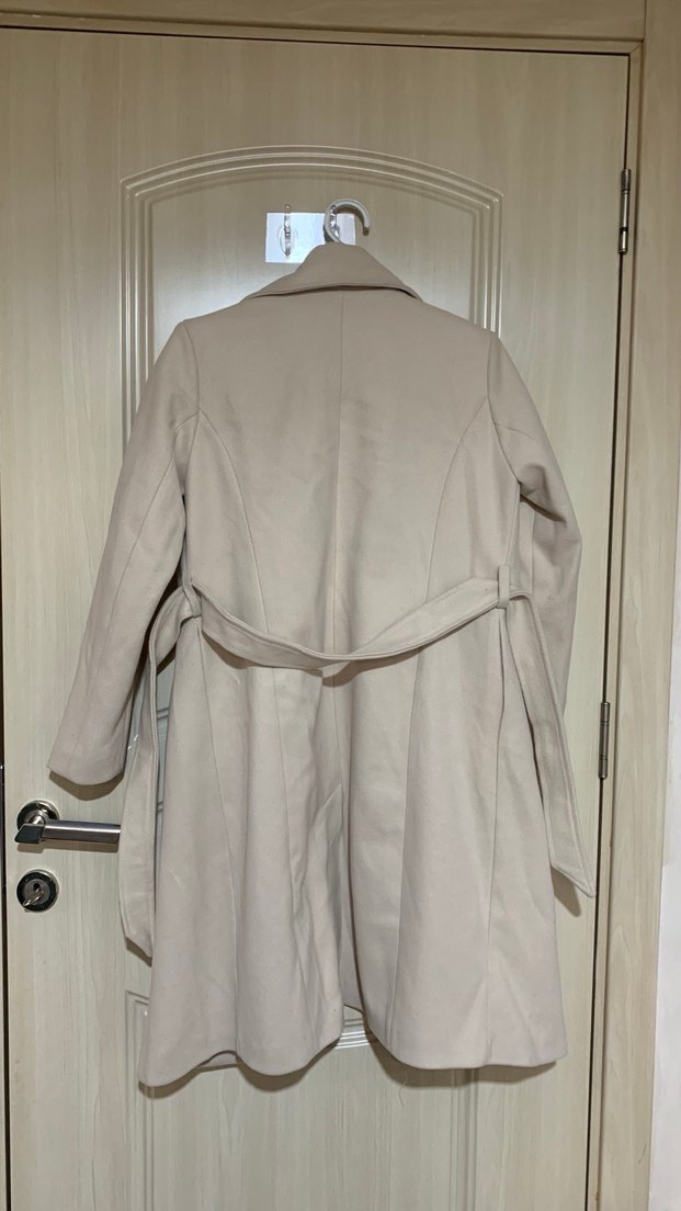 Düğmeli Bej Midi Kadın Kaban - Görsel 4