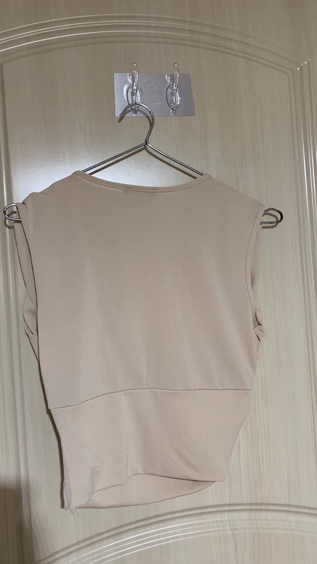 Bej Keten V Yakalı Drapeli Mini Bluz - Görsel 4