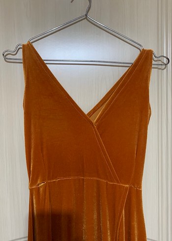 Bej Kadın Uzun Süet V Yaka Elbise - Görsel 4