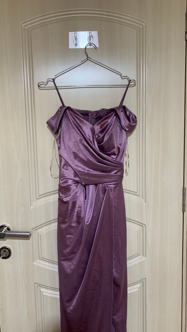Mor Uzun Drapeli Straplez Abiye Elbise - Görsel 2