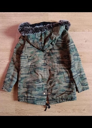 s Beden haki Renk Kamuflaj Desenli Kışlık Mont
