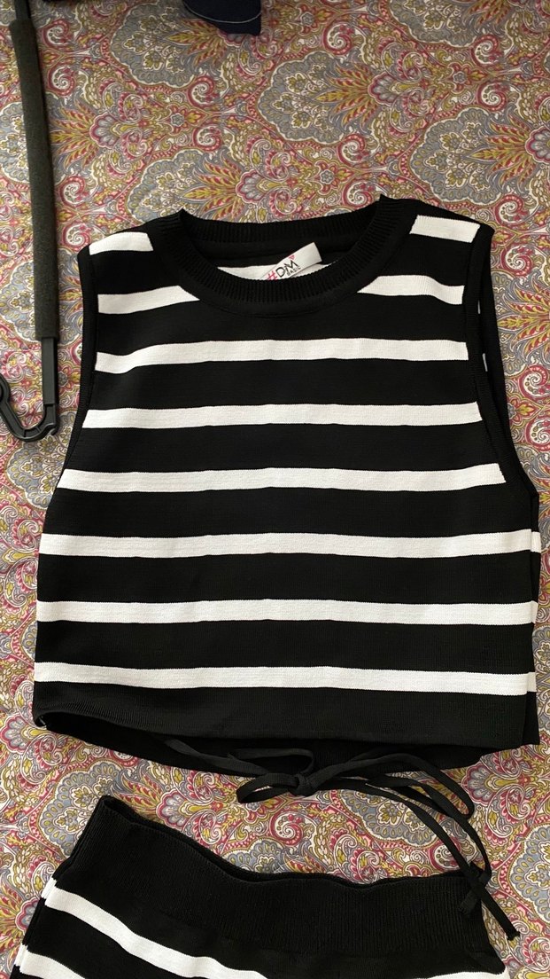 Siyah Beyaz Çizgili Triko Uzun Etek - Görsel 2