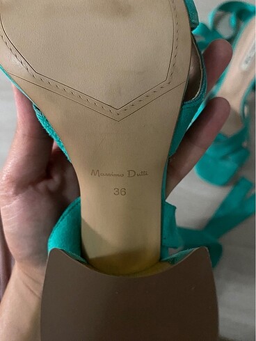 Topuklu ayakkabı - Görsel 4