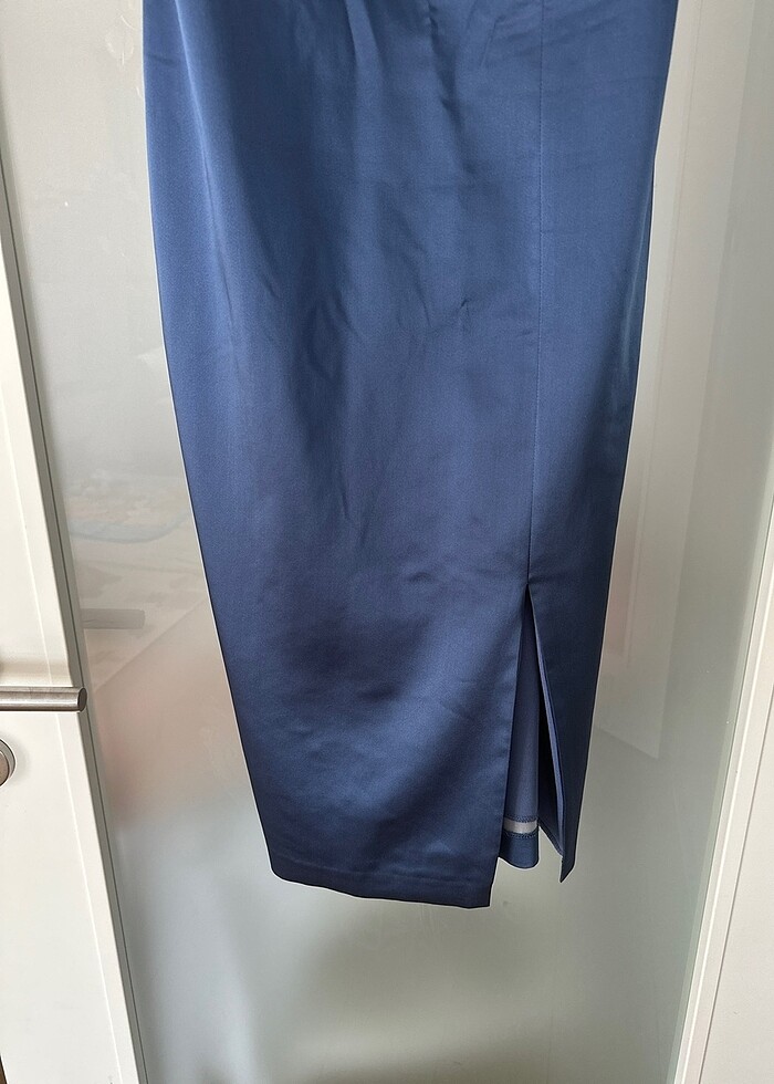 Mavi saten abiye elbise - Görsel 3