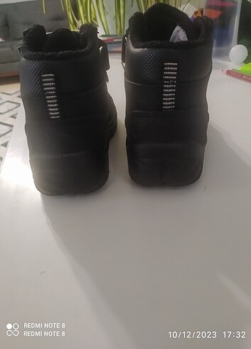 28 Beden Defacto Unisex Çocuk Botu 28 No