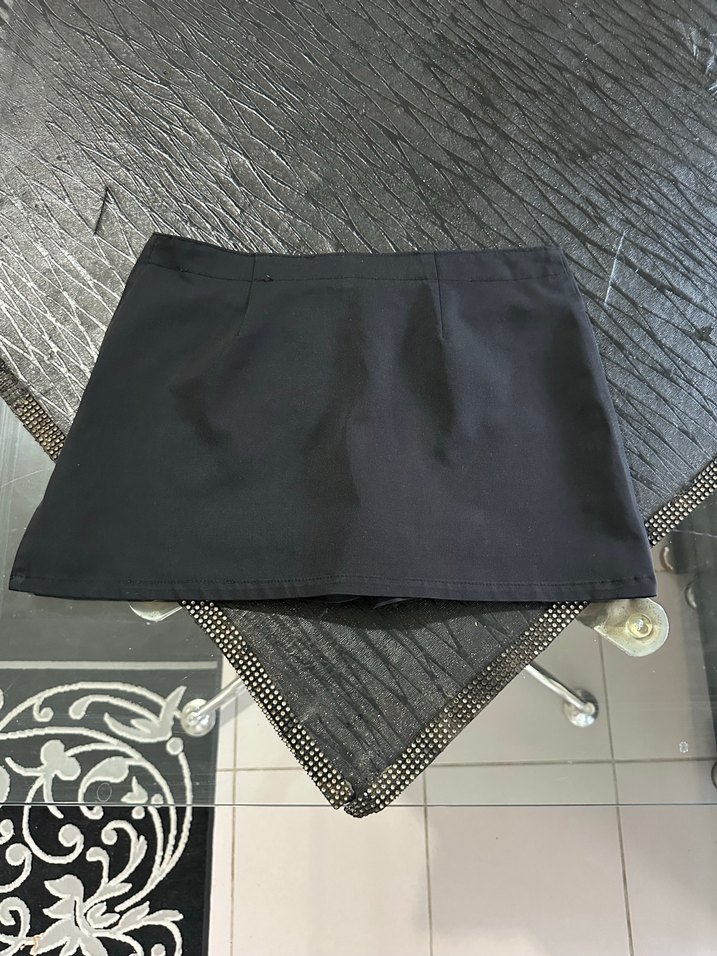 Siyah Pilili Mini Etek - Görsel 4