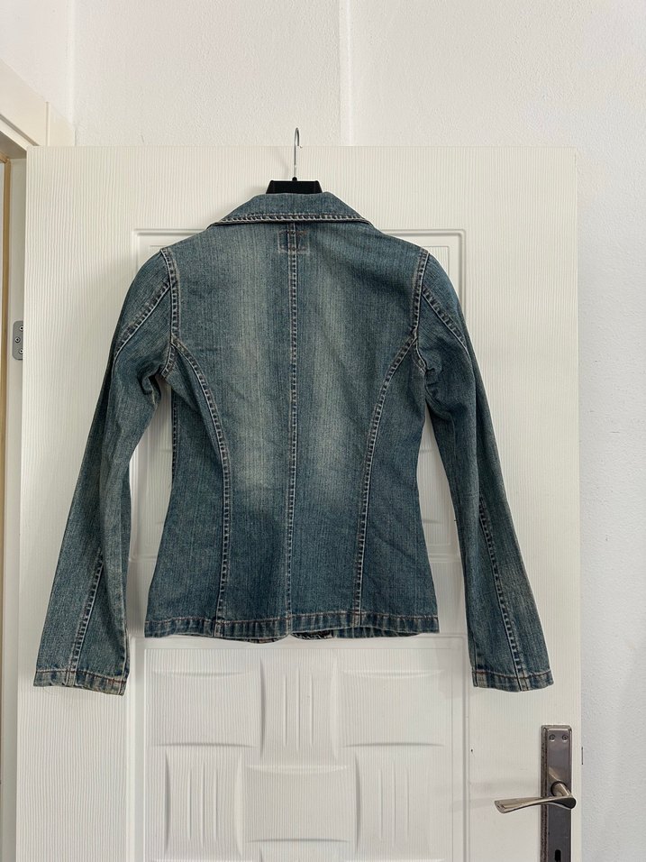 Zara TRF Düğmeli Gri Denim Kadın Ceket - Görsel 2